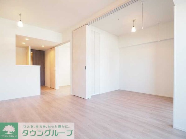 クロスレジデンス日本橋本町の物件内観写真